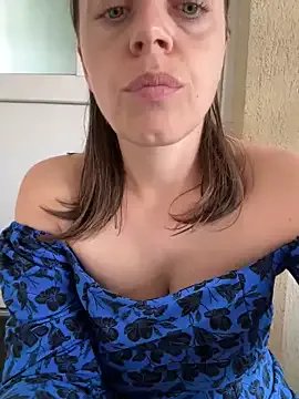 ladywithbigass on StripChat