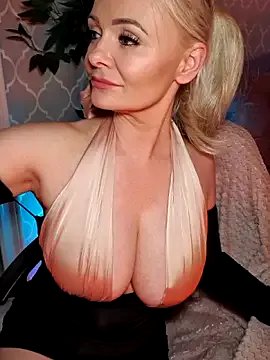 LaLady_Candy on StripChat