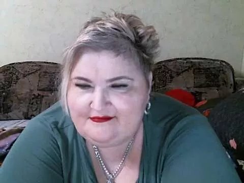 Lana555 on StripChat