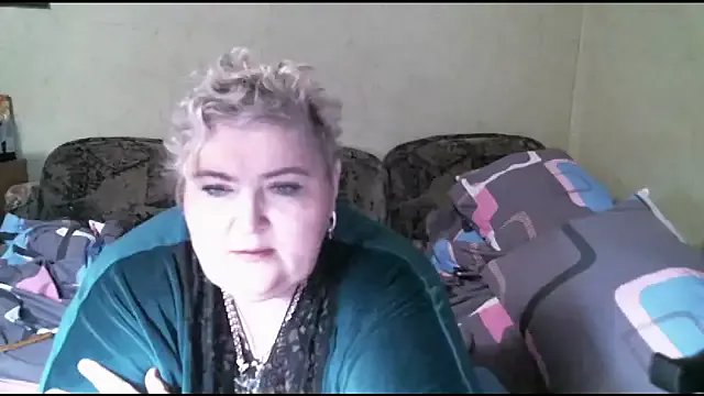 Lana555 on StripChat