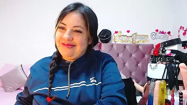 lanaqueen699 on StripChat