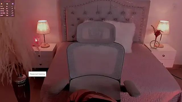 Offline LaraBaker on StripChat