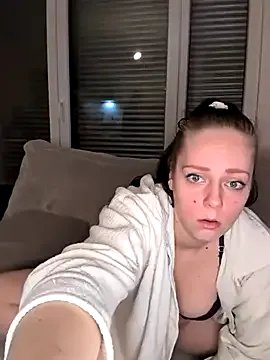 Larifari0406 on StripChat