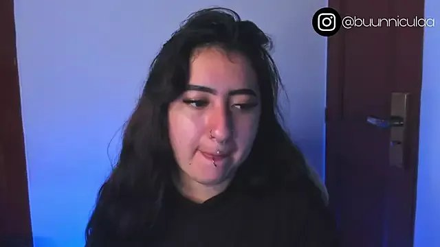 larissa01_ on StripChat