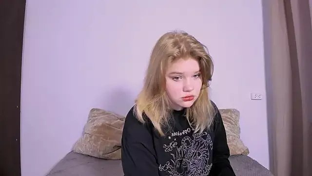 LaseyMoon on StripChat