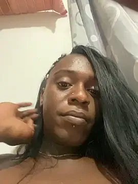 laura_dolll on StripChat