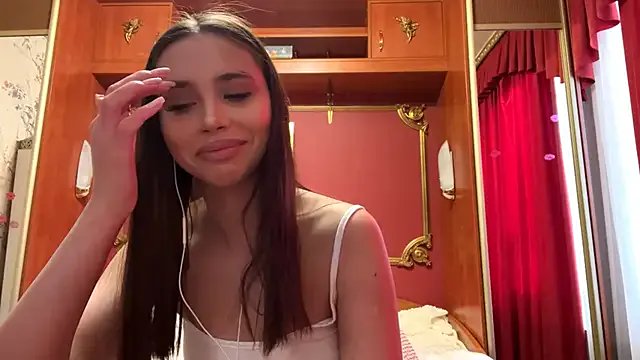 LauraMystiq — Shake booty