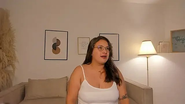 Laureen_se on StripChat