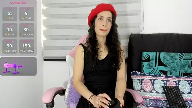 Layla_Sia on StripChat