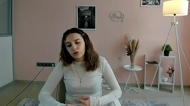 LeanneDinkle on StripChat