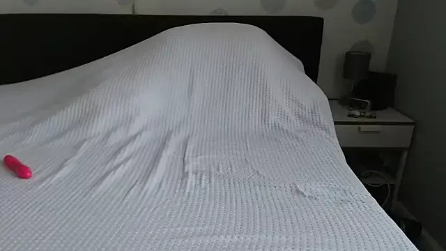 legalyblond on StripChat