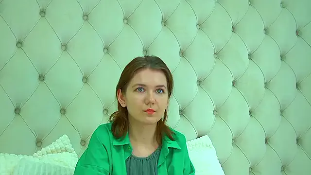 LessySmith on StripChat 