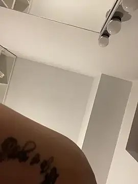 Lexi_Storm on StripChat