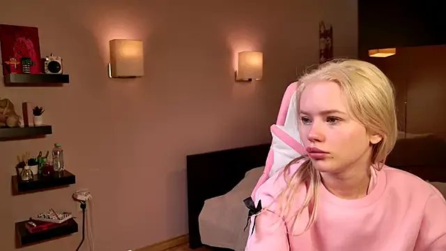 LexieLoree on StripChat