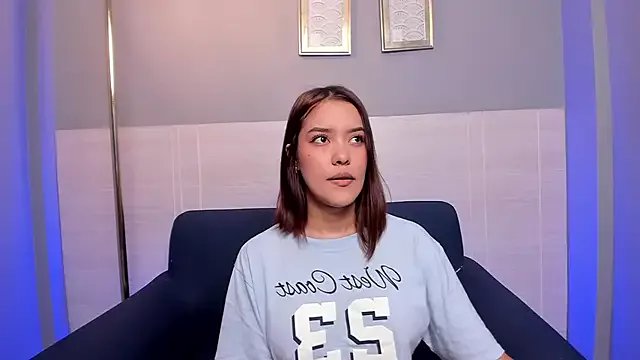 lexiethompson_ on StripChat