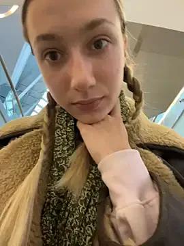 Lia__Love — Shake dat ass