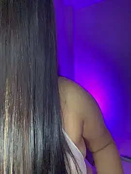 Lia_Maria on StripChat