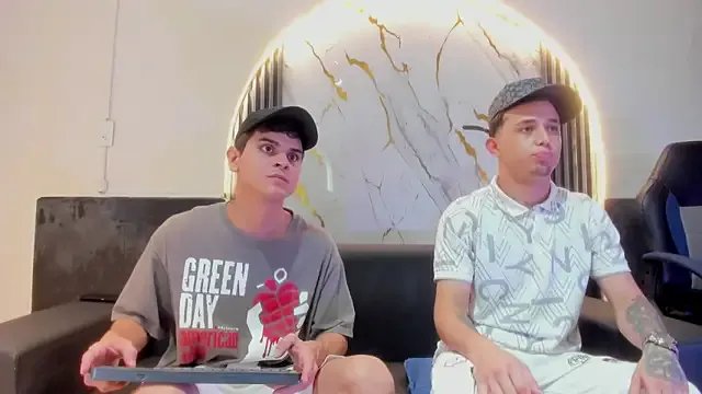 liam_coleman25 on StripChat