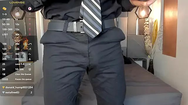 LiamNovak on StripChat