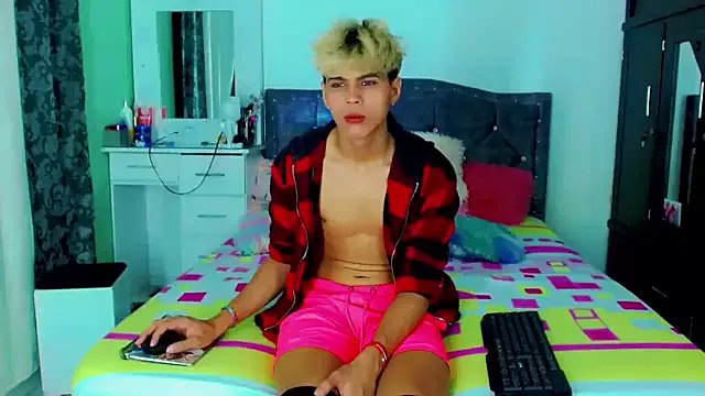 Liamscott_ on StripChat