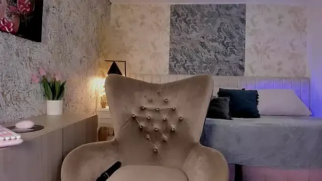 Liannaa_ on StripChat