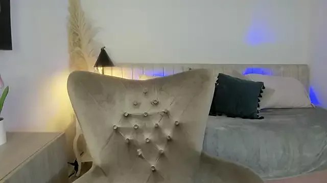 Liannaa_ on StripChat