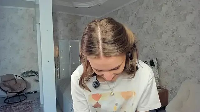 LianneBynon — Eye Contact