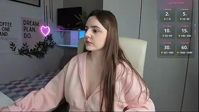 LiaWoow on StripChat