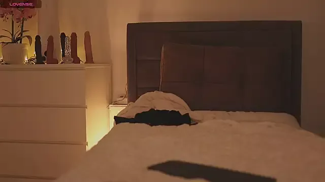 Offline LikaBerry1 on StripChat