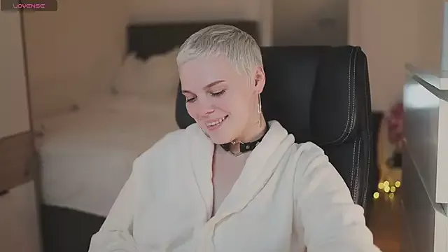 Offline LikaBerry1 on StripChat