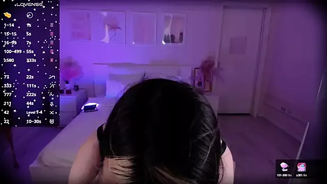 Lil_Amelie on StripChat 