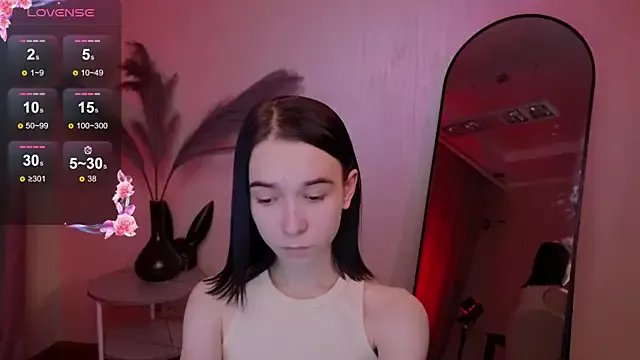 LilithStrangfor on StripChat