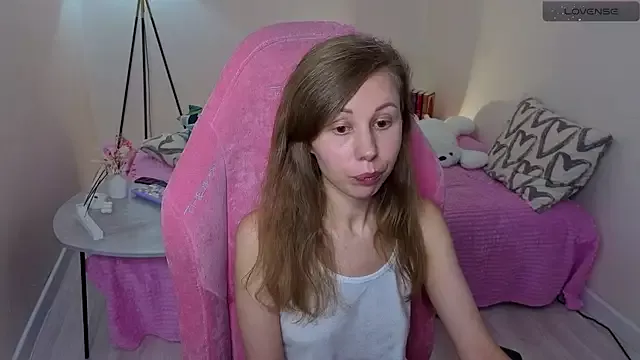 Offline Lill_Mary on StripChat