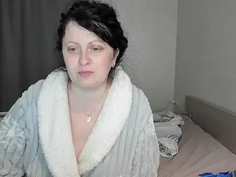 Lillian2 on StripChat
