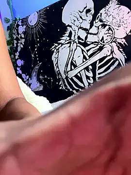 Offline lilliiilliiillil on StripChat