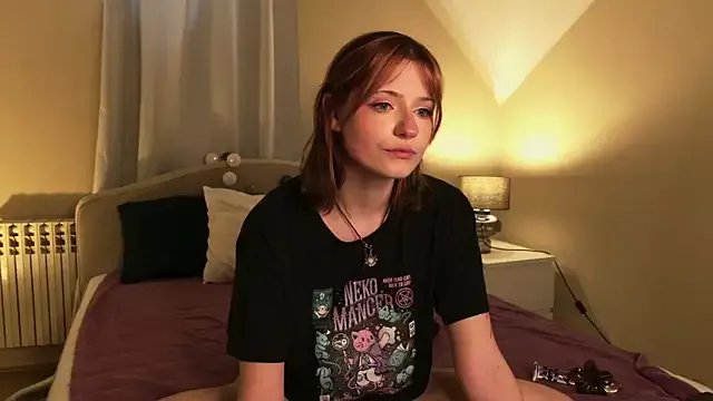 Lilly_Evanns on StripChat