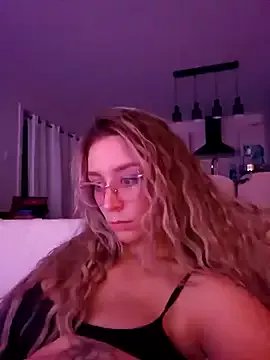 LilyOrion on StripChat