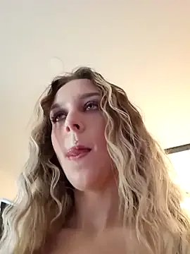 LilyOrion on StripChat