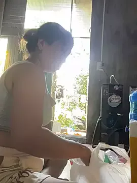 Offline Linaannn on StripChat