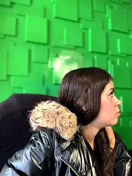 Linda_LS on StripChat