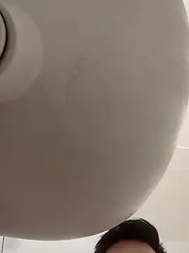 lioncake1221 — Freechat on StripChat