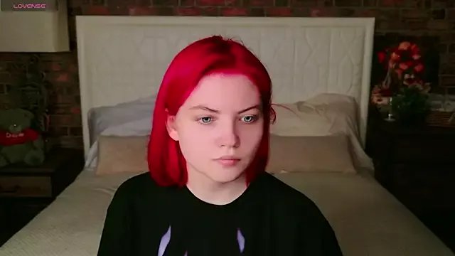 Lisa_Adam on StripChat