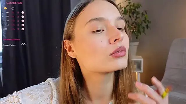 lisa_schiele on StripChat