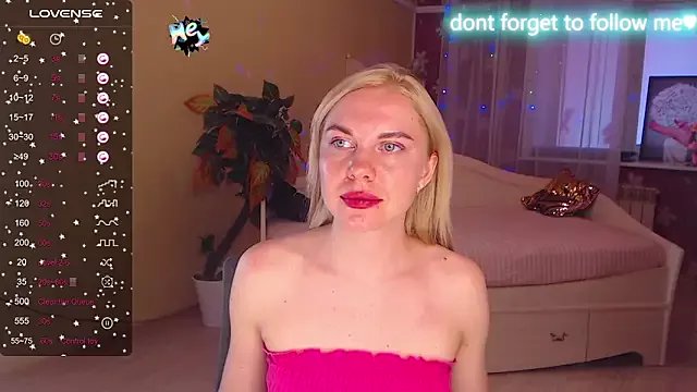 LiSinDoll on StripChat