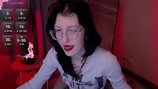 lissaros on StripChat