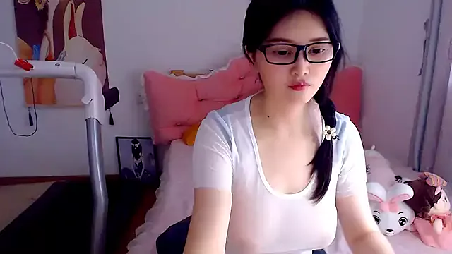 Little-sweet on StripChat 