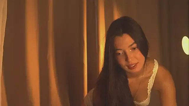 LIttle_Rina_ on StripChat