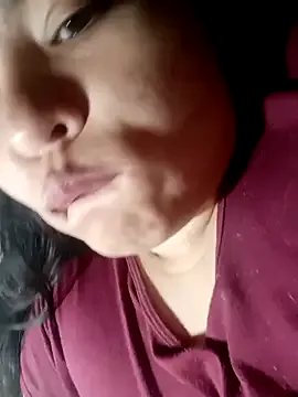 lizzie_c on StripChat