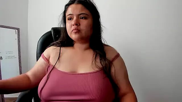 lizzie_c on StripChat