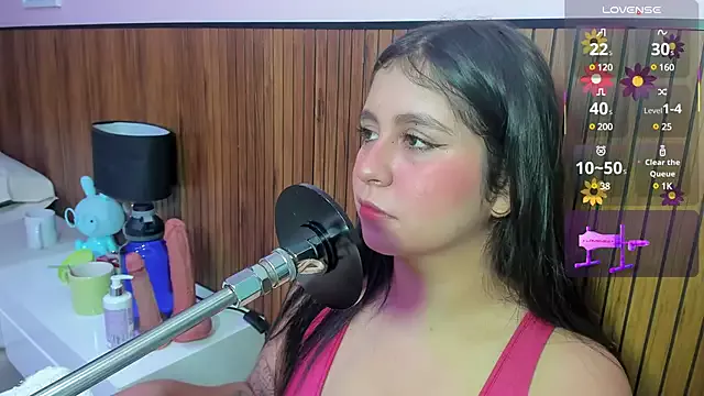 Freechat lola_clit on StripChat